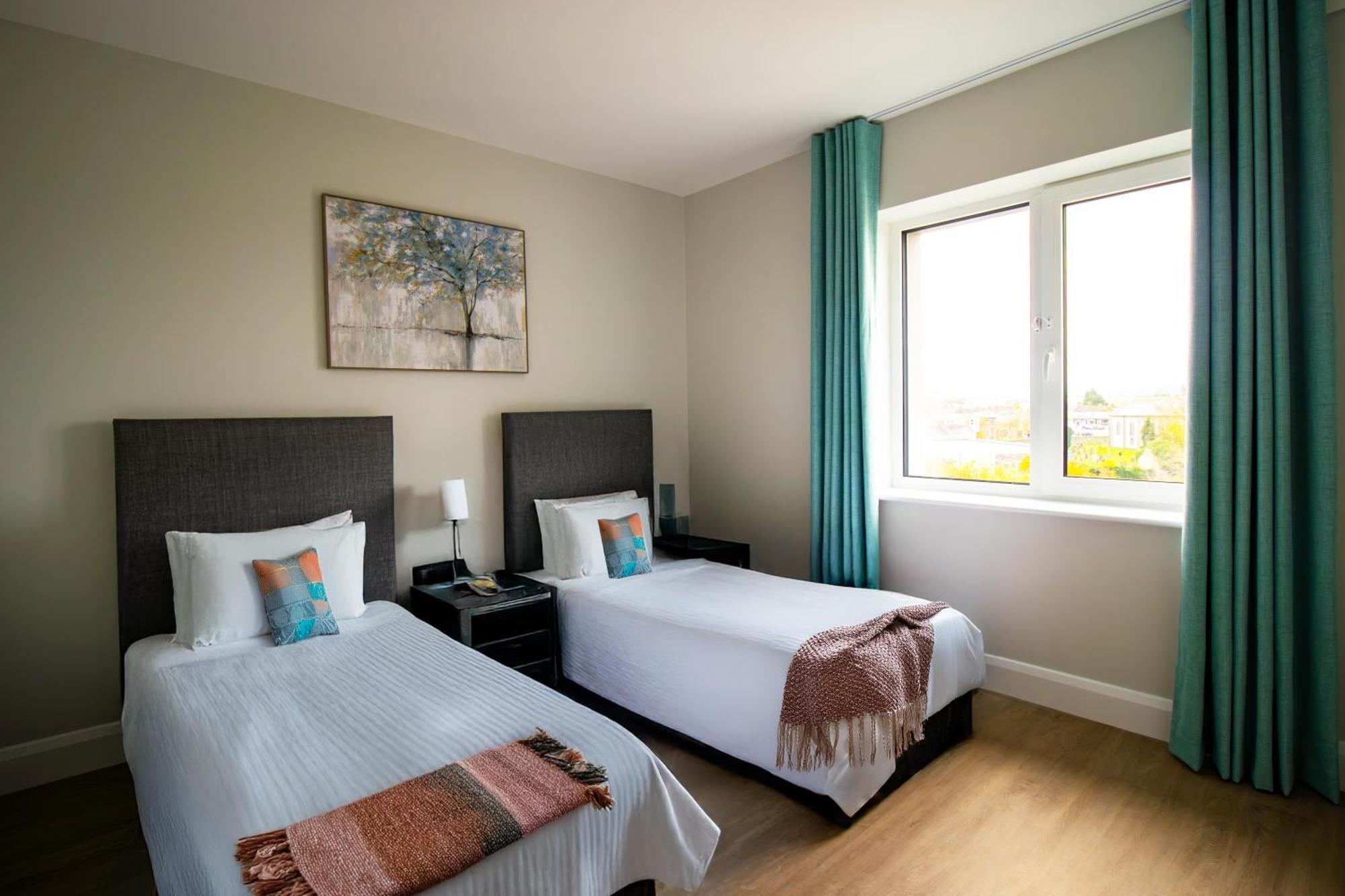 The Maltings Aparthotel Port Laoise Bagian luar foto
